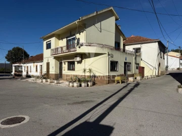 Moradia T3 para Venda em Minde