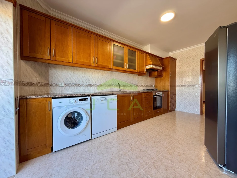 Apartamento T3 para Venda em Leiria, Pousos, Barreira e Cortes Foto 5