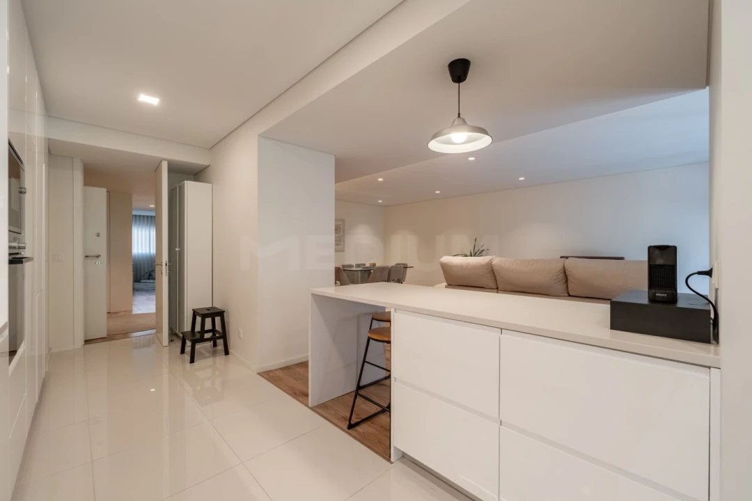 Apartamento T2 para Venda em Cidade da Maia Foto 13