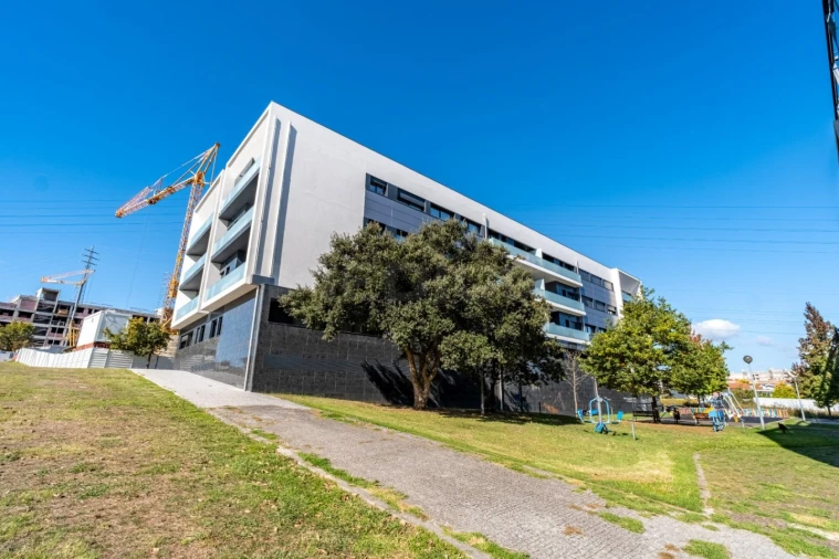 Apartamento T2 para Venda em Cidade da Maia Foto 26