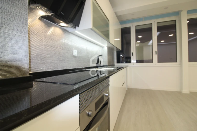 Apartamento T2 para Venda em Amora Foto 5