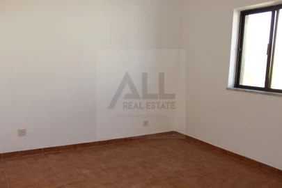 Moradia T4 para Venda em Lagos (São Sebastião e Santa Maria)