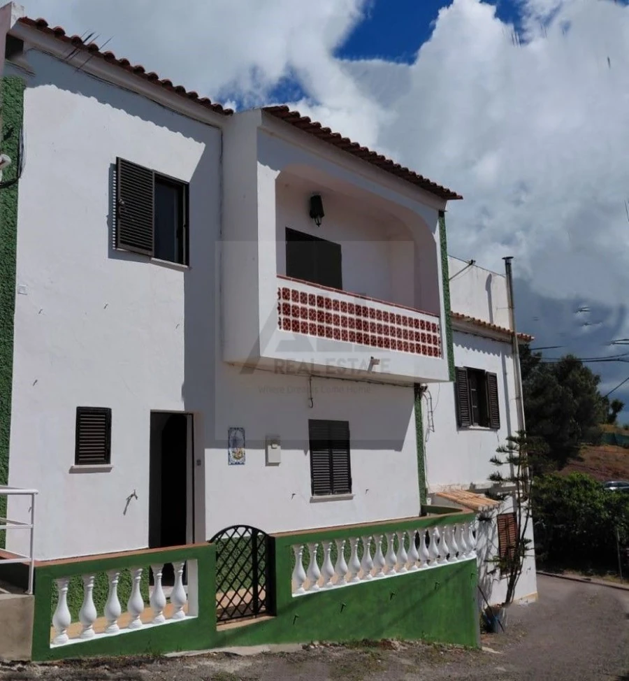 Moradia T4 para Venda em Lagos (São Sebastião e Santa Maria) Foto 27