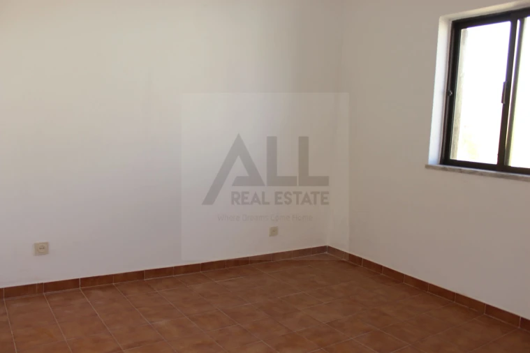 Moradia T4 para Venda em Lagos (São Sebastião e Santa Maria) Foto 11