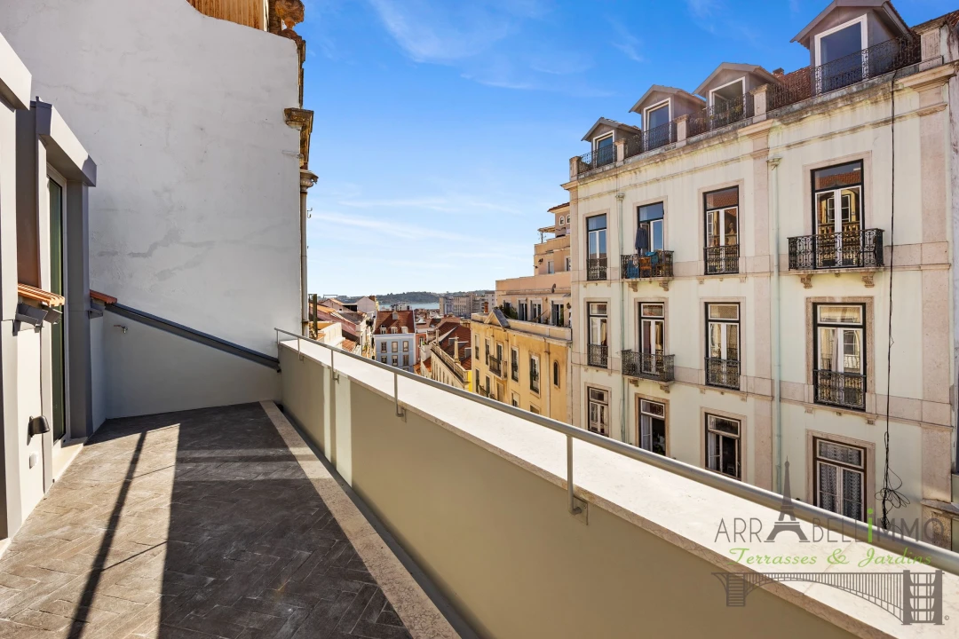 Apartamento T5 para Venda em Misericórdia Foto 4