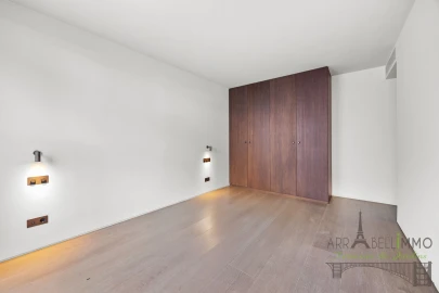 Apartamento T5 para Venda em Misericórdia
