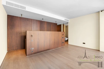 Apartamento T5 para Venda em Misericórdia