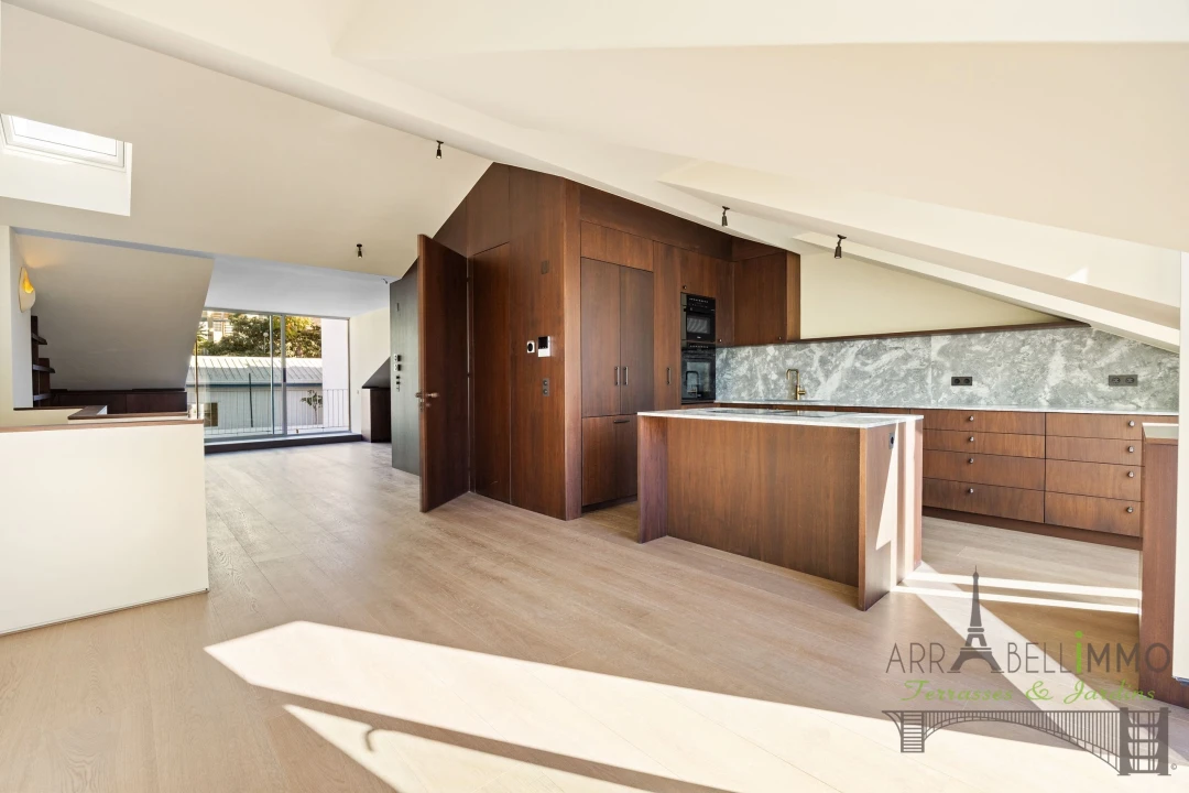 Apartamento T5 para Venda em Misericórdia Foto 6