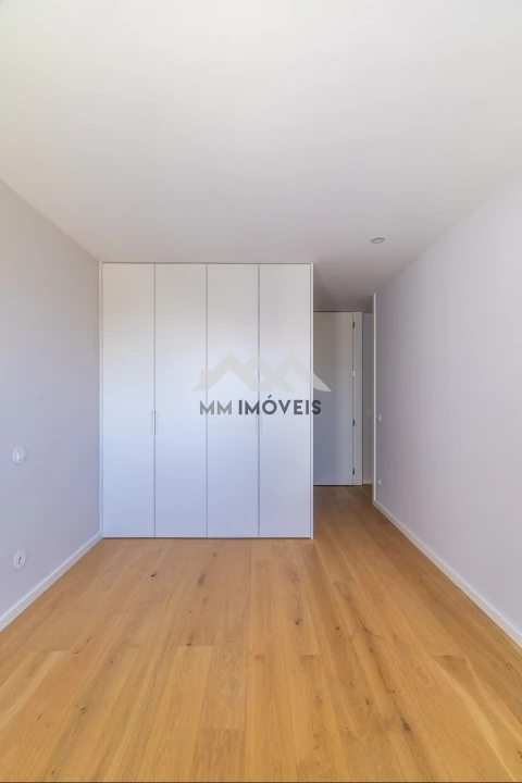 Apartamento T4 para Venda em Matosinhos e Leça da Palmeira