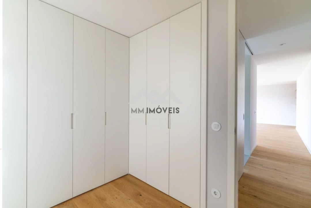 Apartamento T4 para Venda em Matosinhos e Leça da Palmeira Foto 19