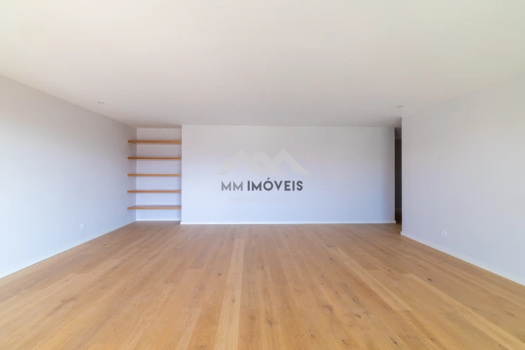 Apartamento T4 para Venda em Matosinhos e Leça da Palmeira Foto 12