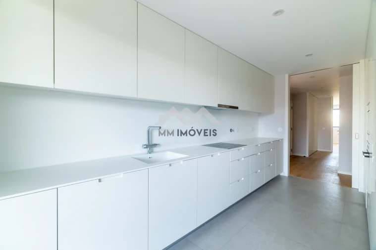 Apartamento T4 para Venda em Matosinhos e Leça da Palmeira Foto 35