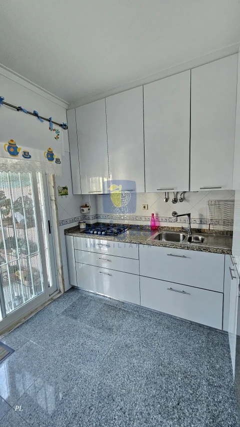 Apartamento T3 para Venda em Casal de Cambra
