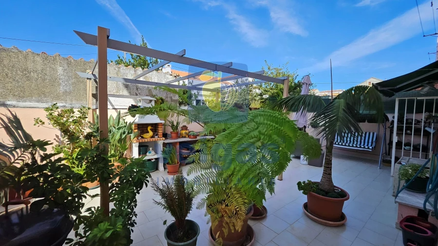 Apartamento T3 para Venda em Casal de Cambra Foto 20