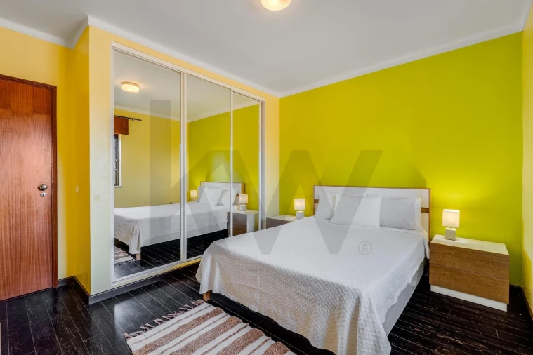 Apartamento T2 para Venda em Portimão Foto 14