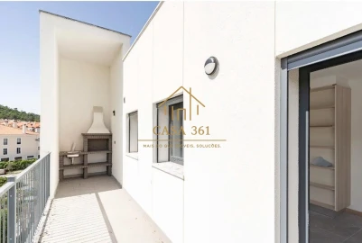 Apartamento T3 para Venda em Castanheira do Ribatejo e Cachoeiras