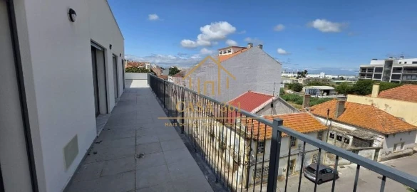 Apartamento T3 para Venda em Castanheira do Ribatejo e Cachoeiras