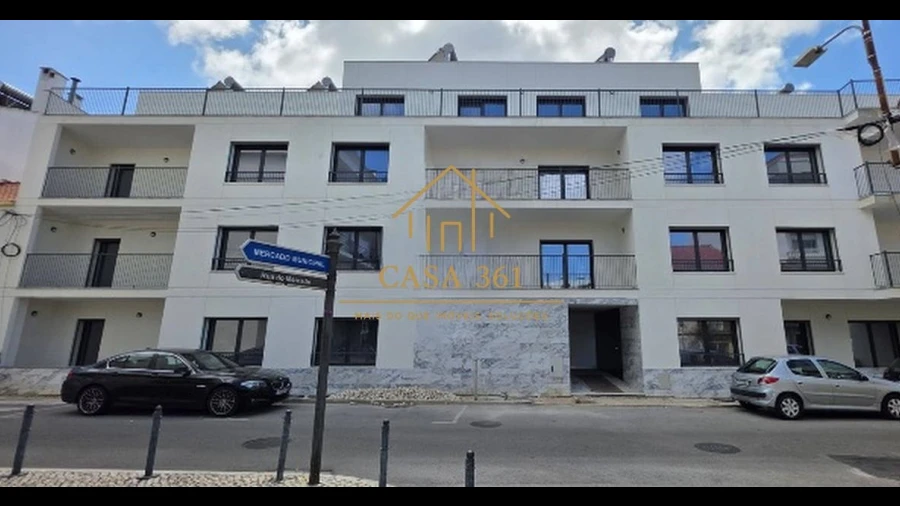 Apartamento T3 para Venda em Castanheira do Ribatejo e Cachoeiras