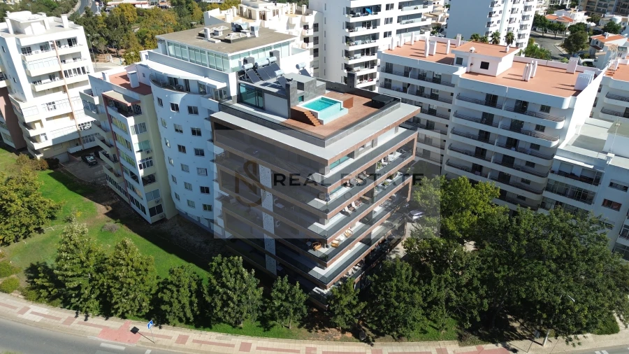 Apartamento T2 para Venda em Portimão Foto 26