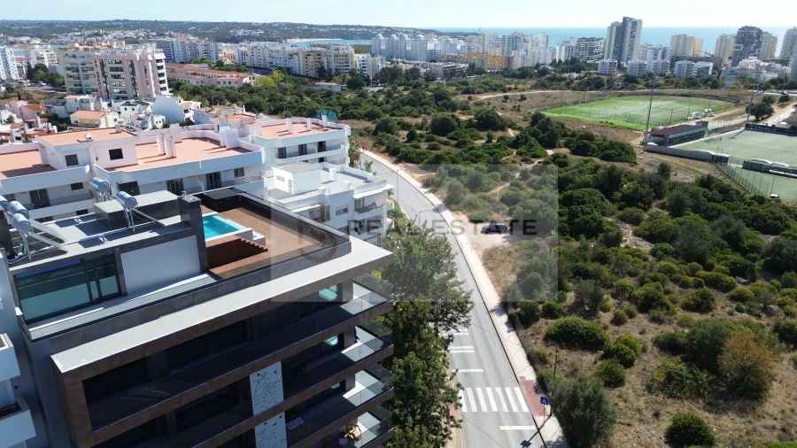Apartamento T2 para Venda em Portimão Foto 38
