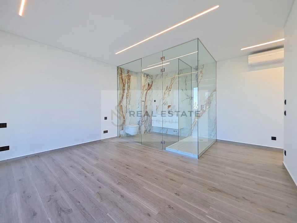Apartamento T2 para Venda em Portimão Foto 12