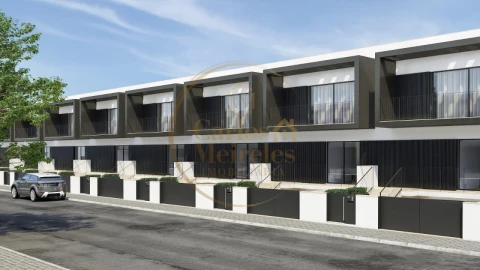 Moradia T3 para Venda em Merelim (São Pedro) e Frossos