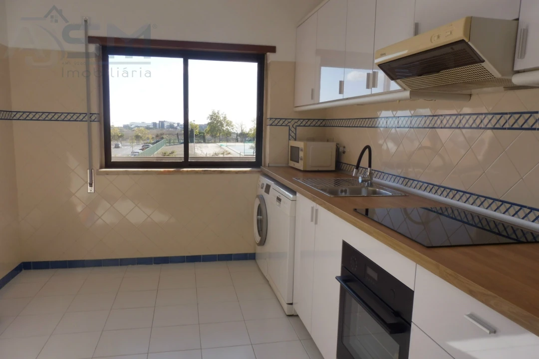 Apartamento T2 para Arrendamento em Cacém e São Marcos Foto 5