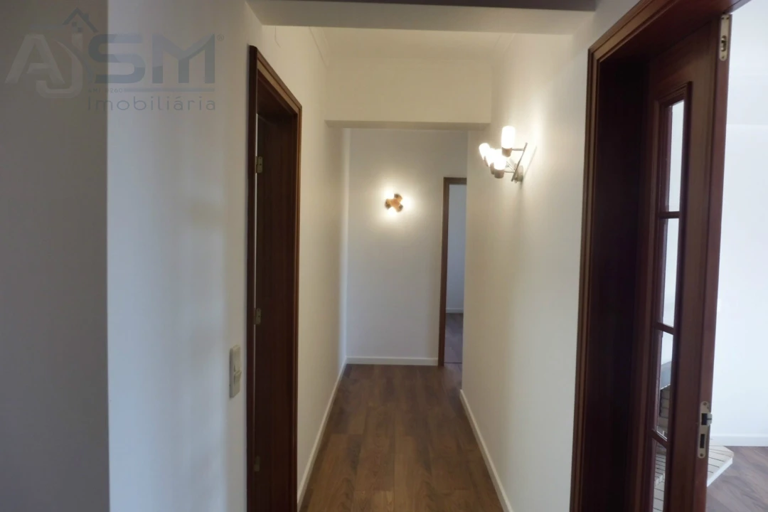 Apartamento T2 para Arrendamento em Cacém e São Marcos Foto 4