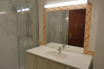 Apartamento T2 para Arrendamento em Cacém e São Marcos