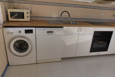 Apartamento T2 para Arrendamento em Cacém e São Marcos