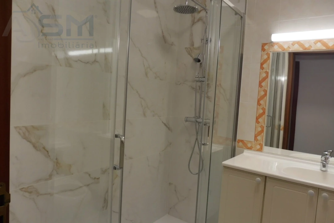 Apartamento T2 para Arrendamento em Cacém e São Marcos Foto 20