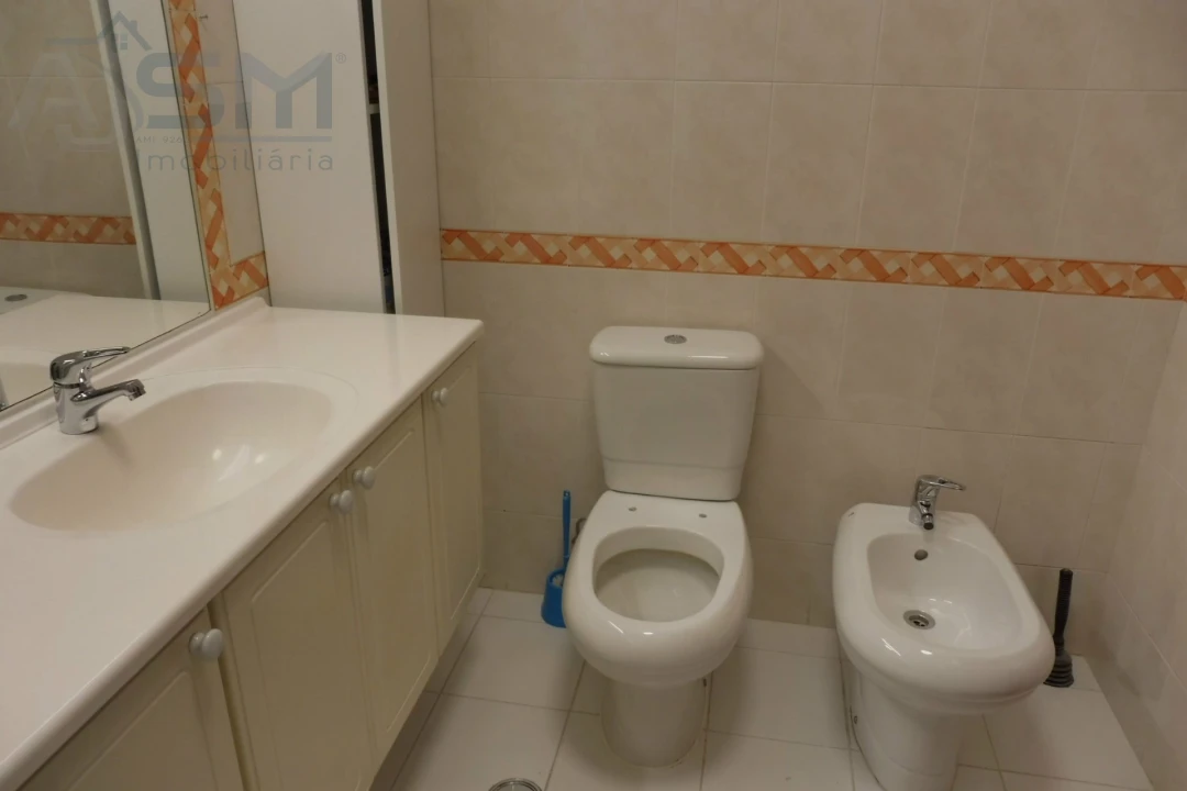 Apartamento T2 para Arrendamento em Cacém e São Marcos Foto 19
