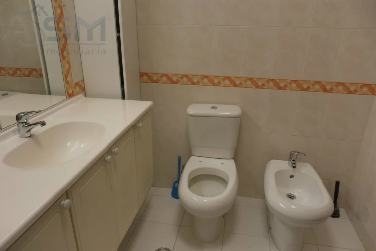 Apartamento T2 para Arrendamento em Cacém e São Marcos Foto 19