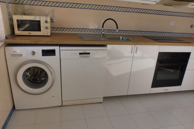 Apartamento T2 para Arrendamento em Cacém e São Marcos Foto 6