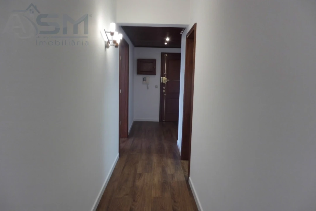 Apartamento T2 para Arrendamento em Cacém e São Marcos Foto 8