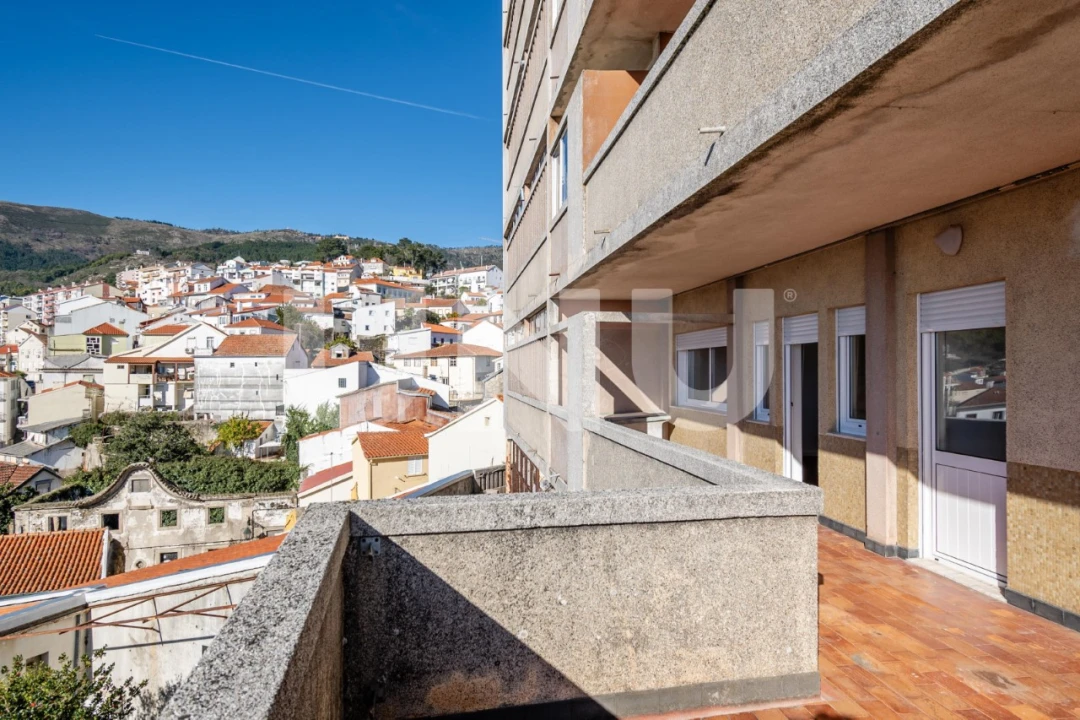 Apartamento T5 para Arrendamento em Covilhã e Canhoso Foto 1