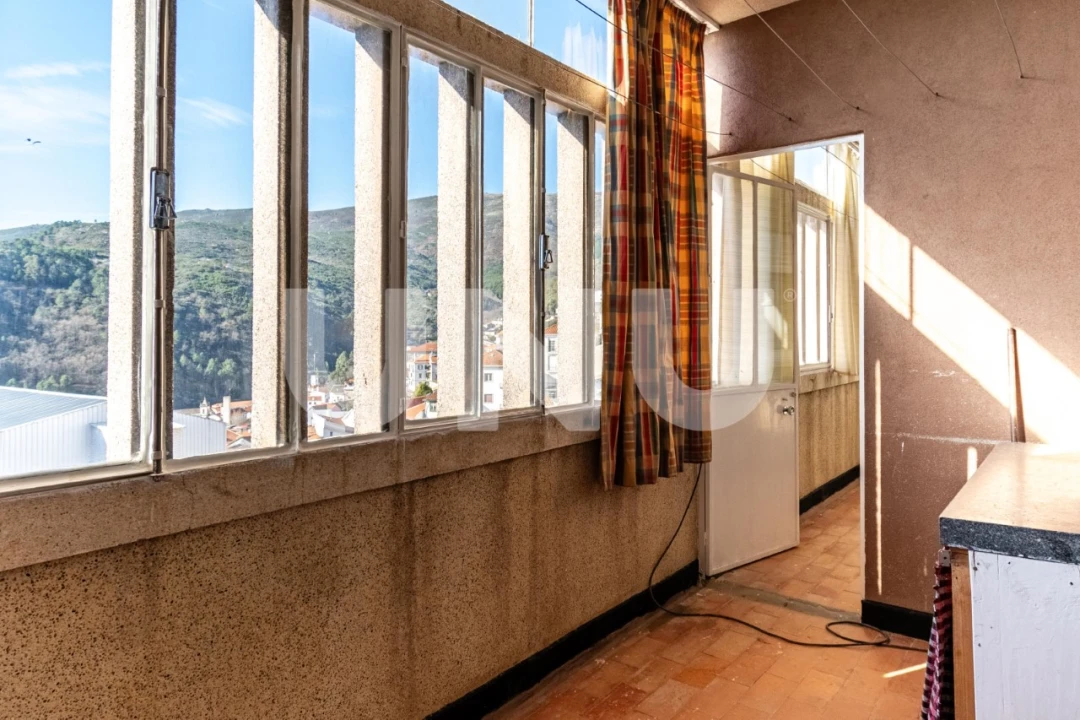 Apartamento T5 para Arrendamento em Covilhã e Canhoso Foto 18