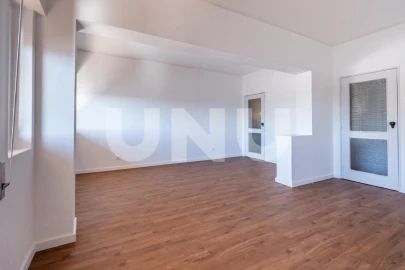 Apartamento T5 para Arrendamento em Covilhã e Canhoso