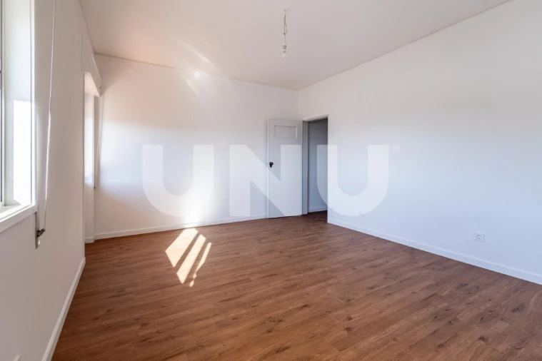 Apartamento T5 para Arrendamento em Covilhã e Canhoso Foto 7