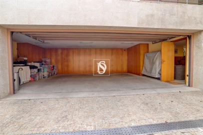Moradia T4 para Venda em Arvore