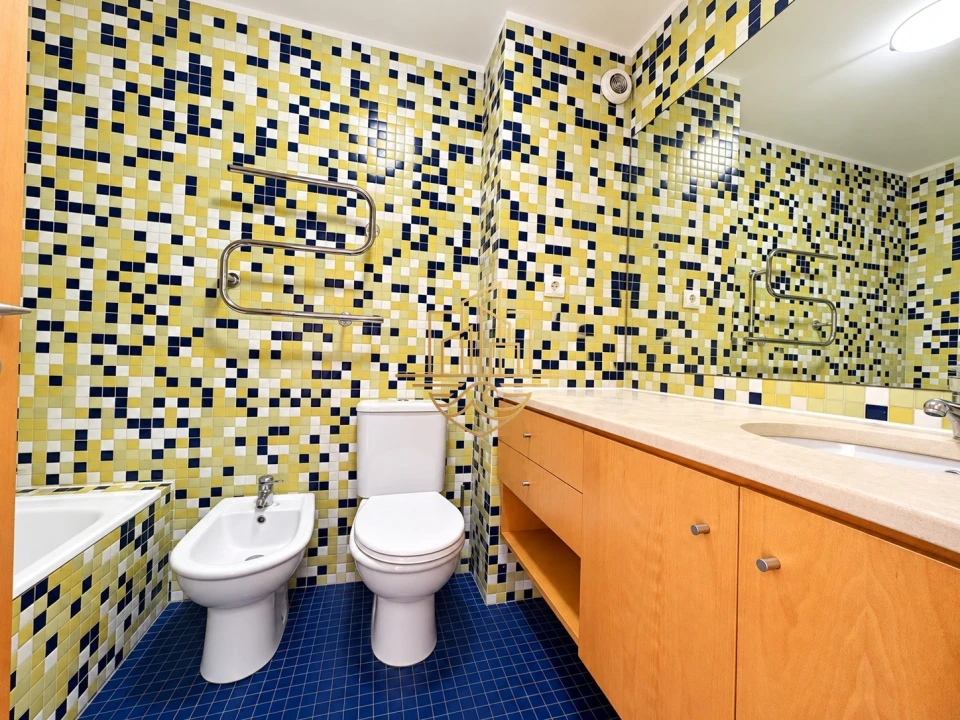Apartamento T1 para Venda em Lordelo do Ouro e Massarelos Foto 22