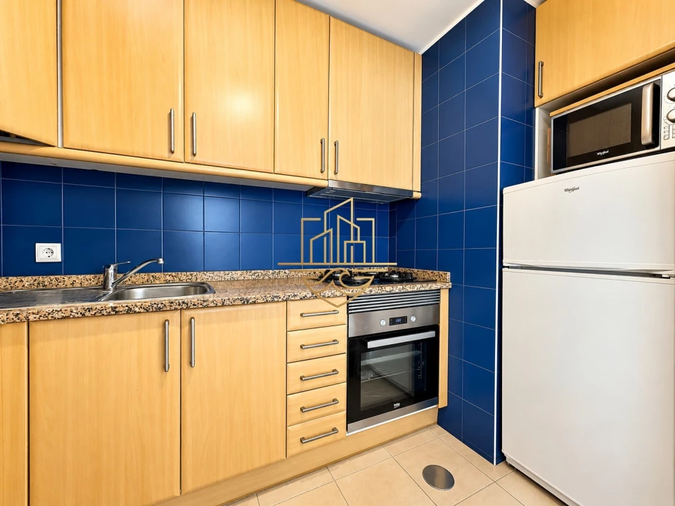Apartamento T1 para Venda em Lordelo do Ouro e Massarelos Foto 26