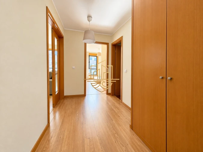 Apartamento T1 para Venda em Lordelo do Ouro e Massarelos Foto 14
