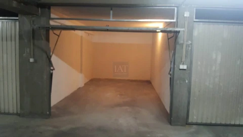 Garagem para Arrendamento em Esposende, Marinhas e Gandra