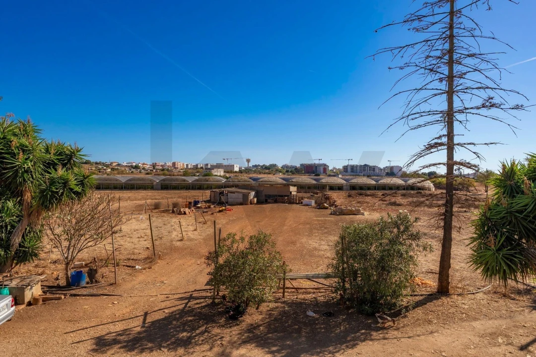 Moradia T3 para Venda em Faro (Sé e São Pedro) Foto 43