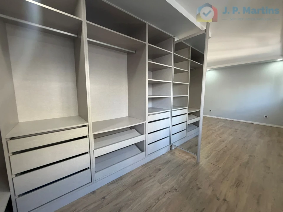 Apartamento T3 para Venda em Alcochete Foto 13