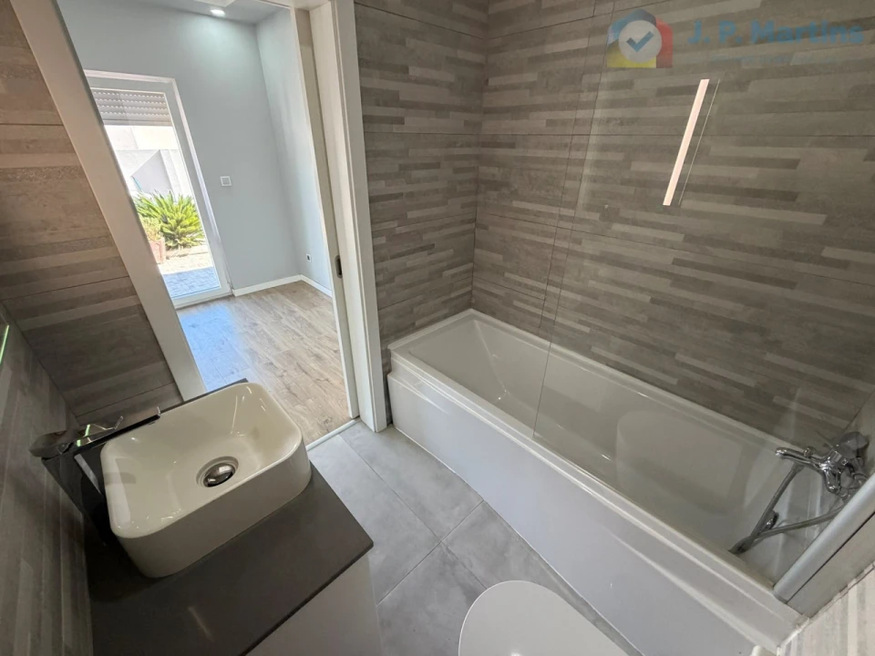 Apartamento T3 para Venda em Alcochete Foto 20