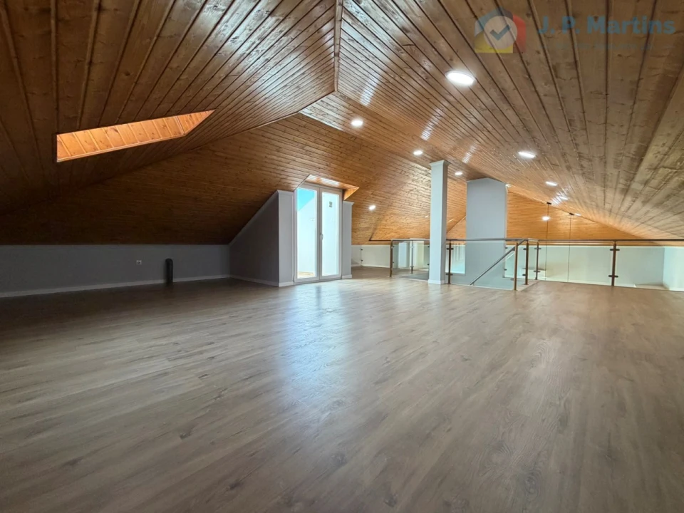 Apartamento T3 para Venda em Alcochete Foto 23