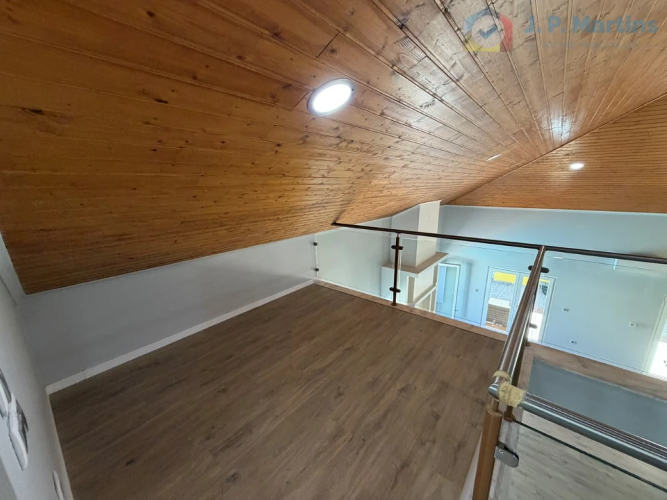 Apartamento T3 para Venda em Alcochete Foto 24
