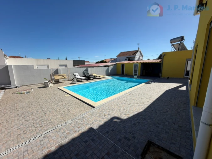 Apartamento T3 para Venda em Alcochete Foto 33